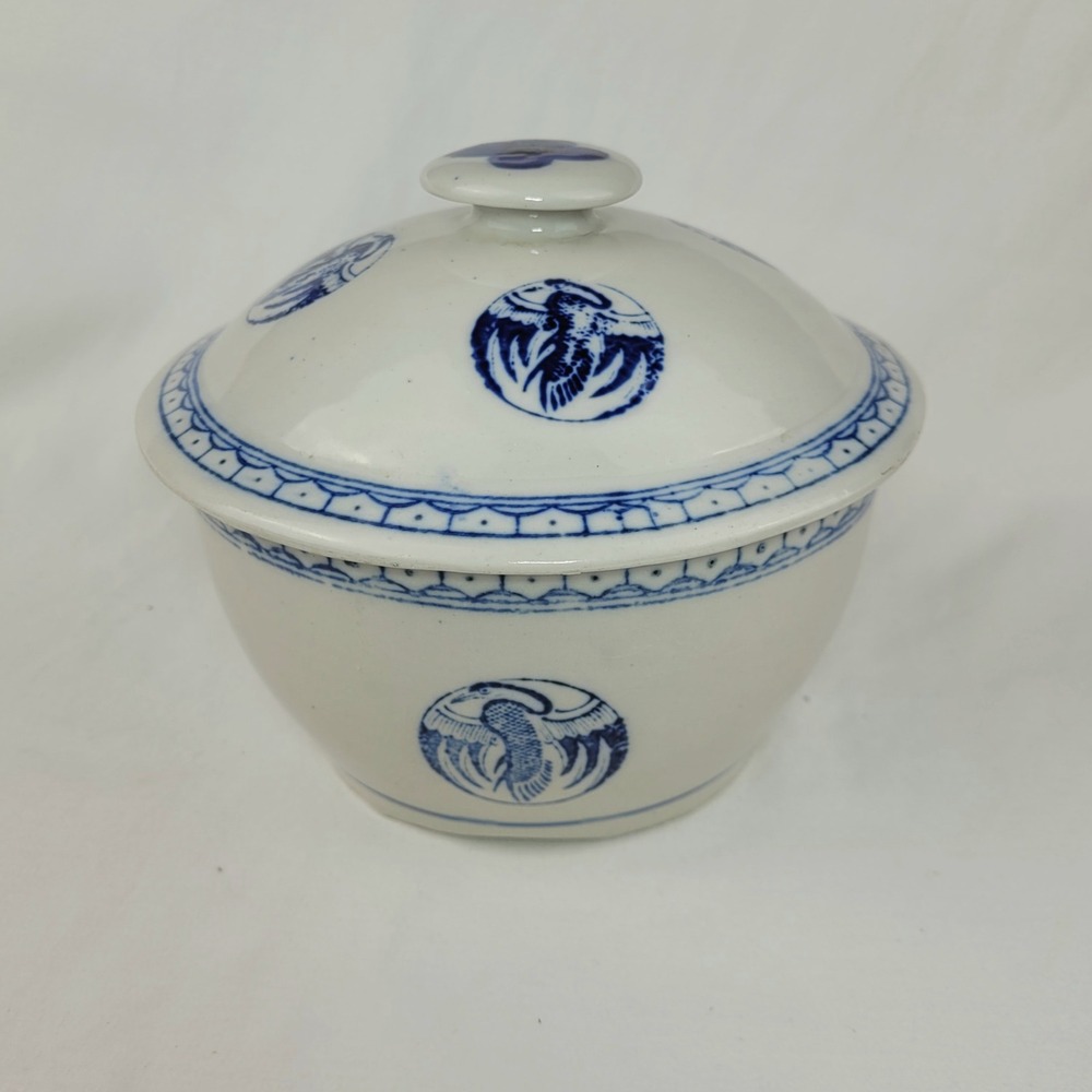 Vintage Blue and White Ceramic Lidded Bowl Crane Medallion Chinoiserie China